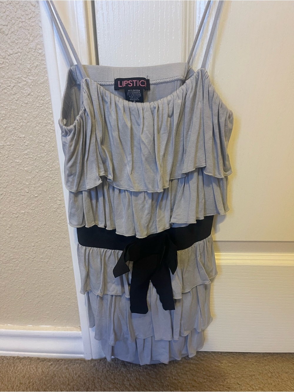 Tank top ruffle with bow